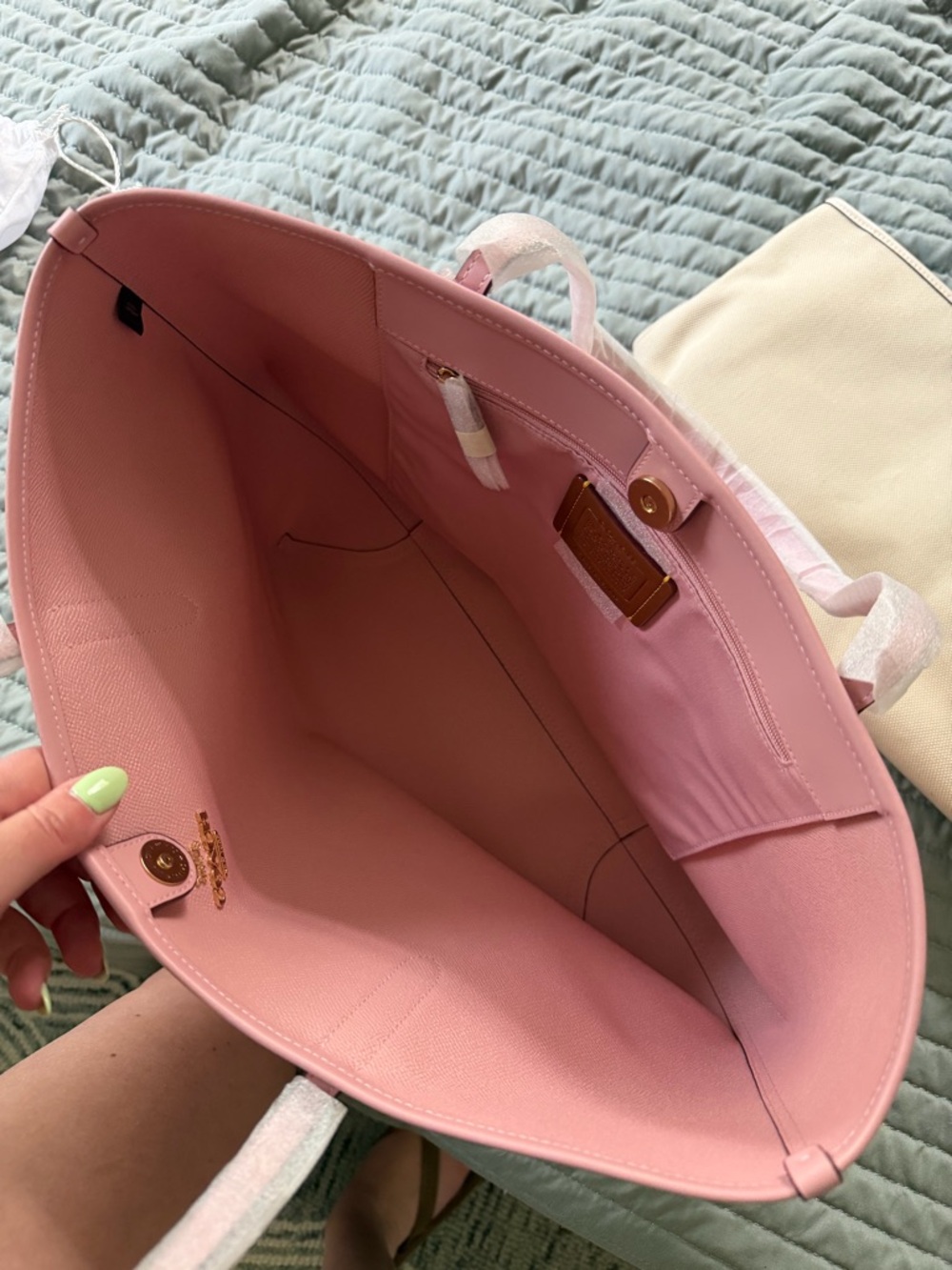 RESERVED - Coach Pink Signature Tote Bag with Coach Removable Insert - Picture 4 of 9